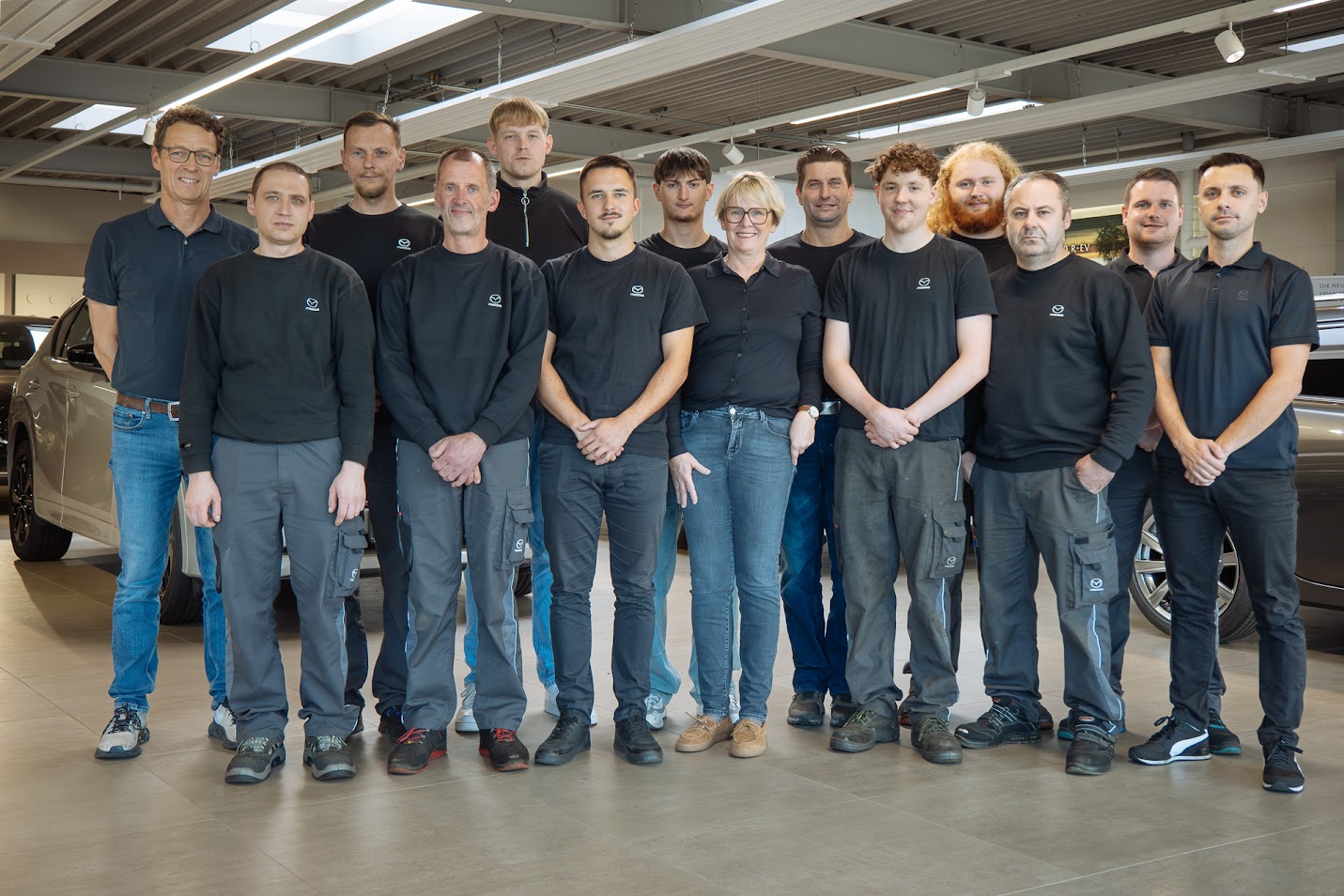 Luxus Autohaus Wessel Damme Fotosnull