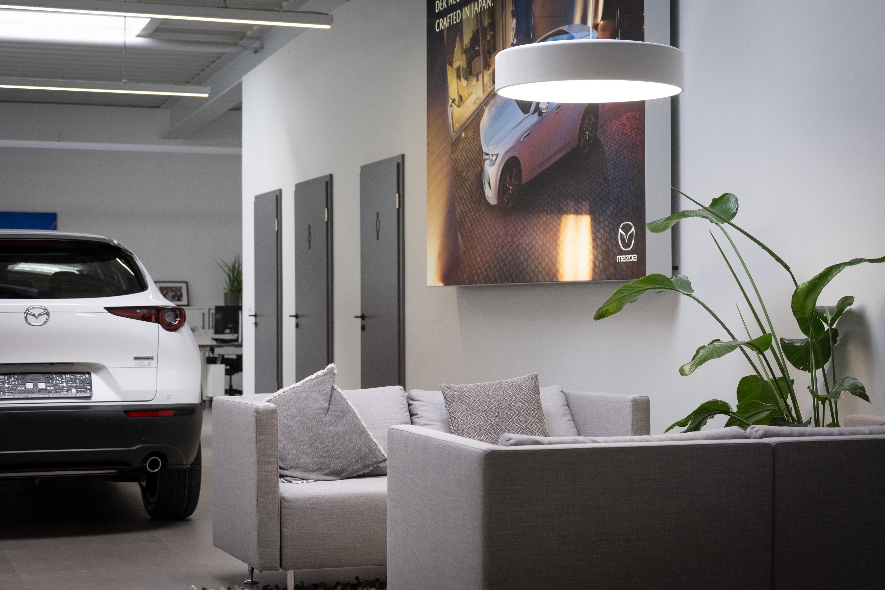Luxus Autohaus Wessel Damme Fotosnull